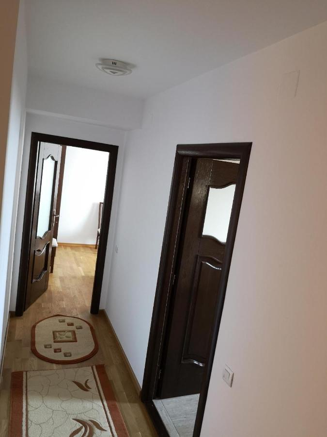 Hôtel Passa Tempo à Suceava Extérieur photo